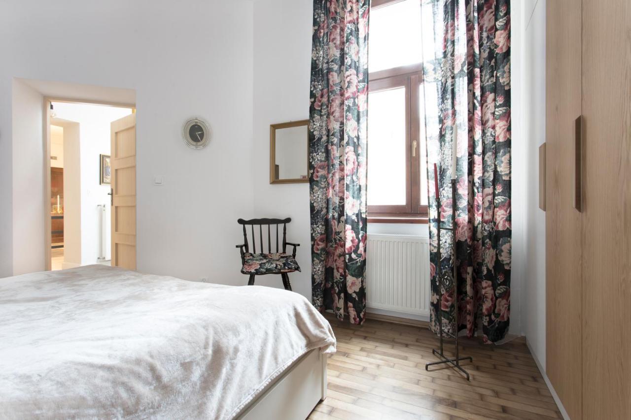 Wspanialy, Stylowy W Sercu Starego Miasta Apartment